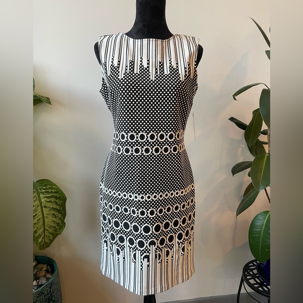 Julia Jordan Black & White Geometric Sheath Dress | Size 12 | NWT